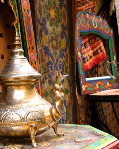 elements-decoratifs-sur-le-souk.jpg